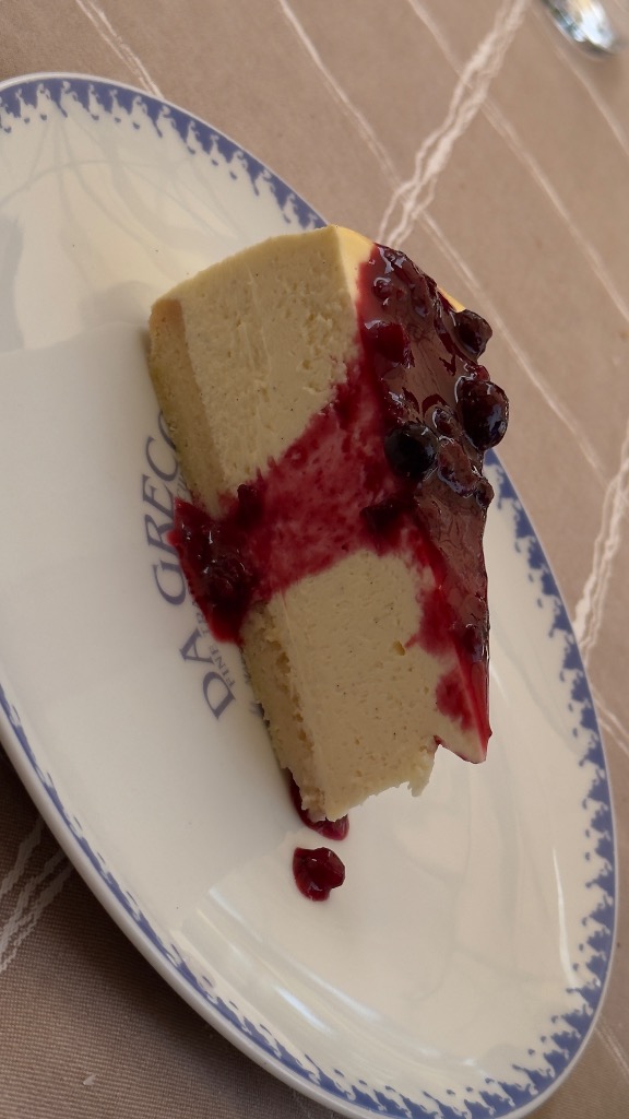 Valoración y opiniones de comida y bebida en El Vendrell, Restaurant Masia Francàs, Cheesecake