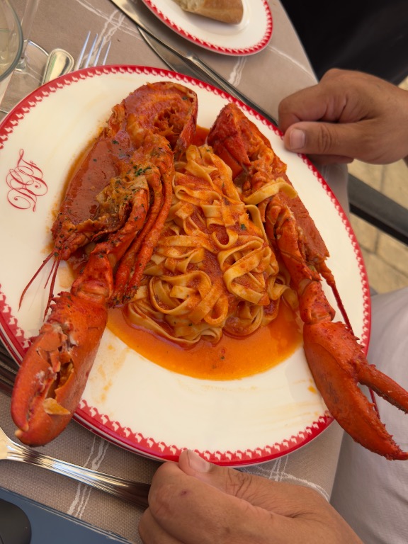 Carta de Restaurantes en El Vendrell, Restaurant Masia Francàs, Fettuccine fresco bogavante