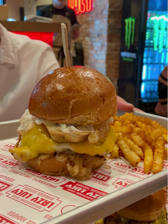 Menu of Restaurants in Elche, Lazy Lucy Burger, Burger Lady Truffle
