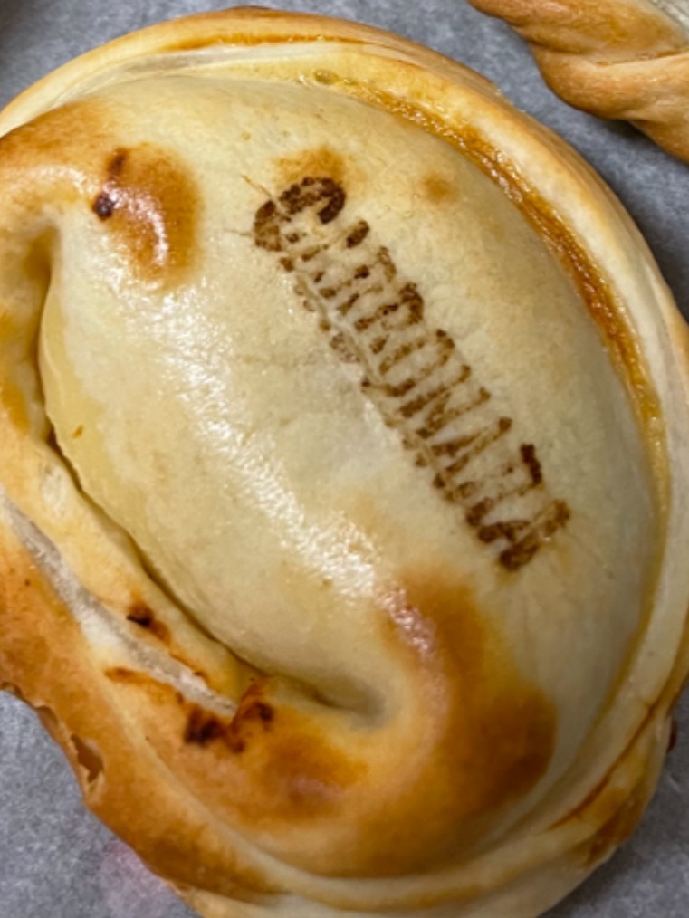 Carta de Restaurantes en Elche, Restaurante Empanadas Malvón, Empanadilla de carbonara