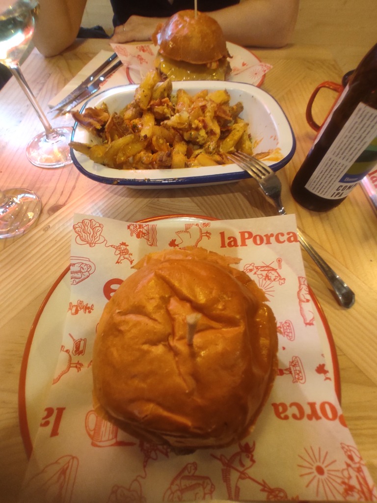 Carta de Restaurantes en Esparreguera, La Porca, Old school con patatas