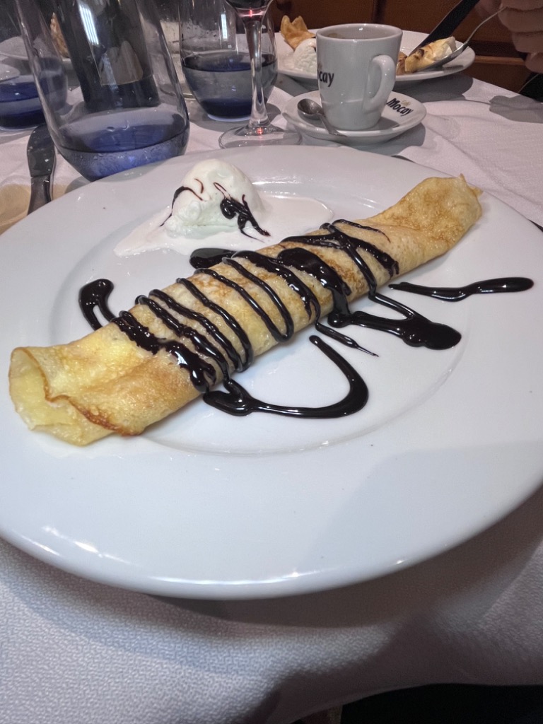 Menu of Restaurants in Ezcároz, Restaurante Galtzabarra, Crepe de chocolate