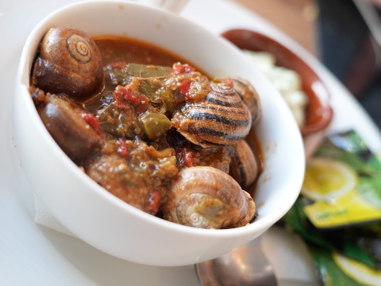 Carta de Restaurantes en Formentera, Restaurant Can Forn, Caracoles con allioli