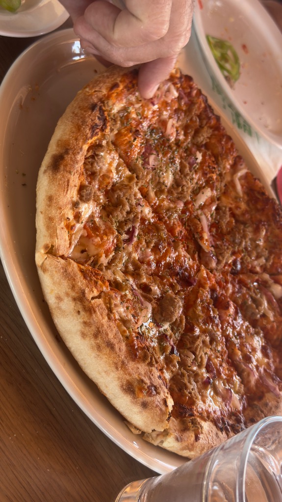 Valoración y opiniones de comida y bebida en Formentera, Restaurant Can Rafalet, Pizza de atún