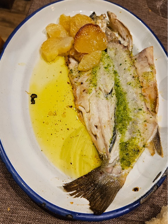 Carta de Restaurantes en Vitoria, Kotarro, Lubina