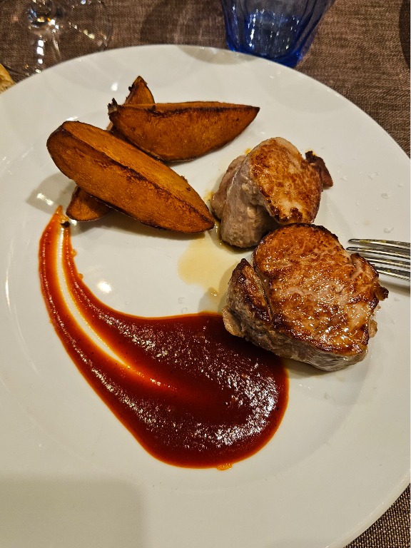Carta de Restaurantes en Vitoria, Kotarro, Solomillo con ketchup piquillo