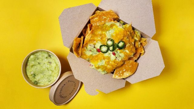 Carta de Restaurantes en Vitoria, WAYOYO -Etxean Egina-, Totopos con Guacamole