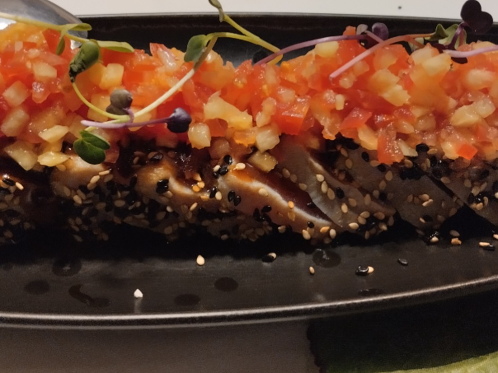 Carta de Restaurantes en Gijón, La Cacharrería, Tataki de atún