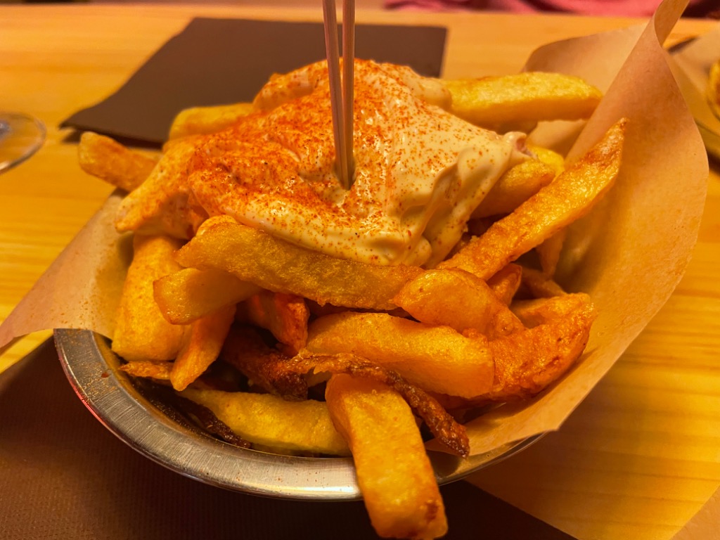 Carta de Restaurantes en Gijón, Vacvno, Patatas Louisiana