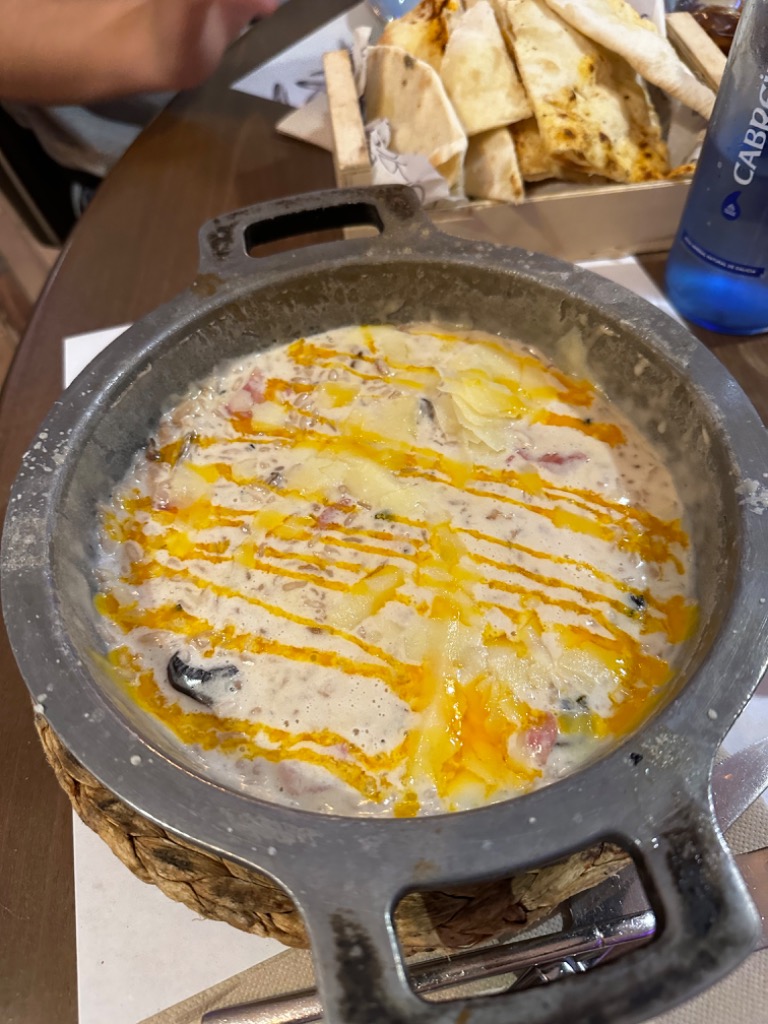 Menu of Restaurants in Girona, La Mafia se sienta a la mesa, Risotto Carbonara