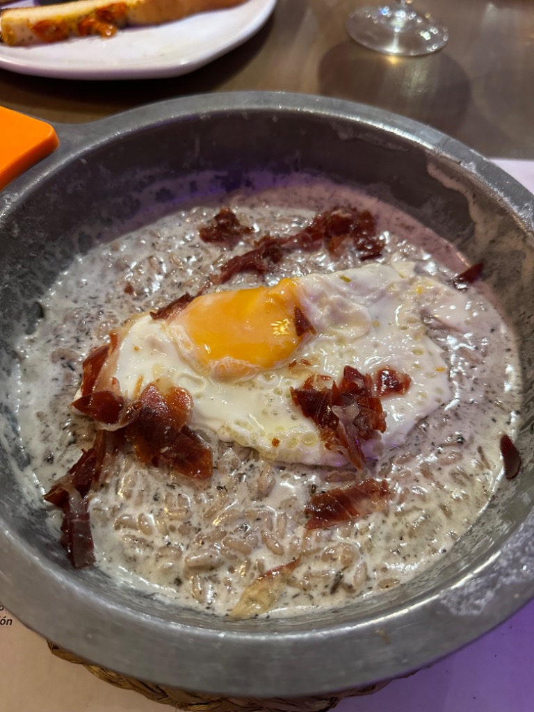 Menu of Restaurants in Girona, La Mafia se sienta a la mesa, Risotto Tartufata Ibérico