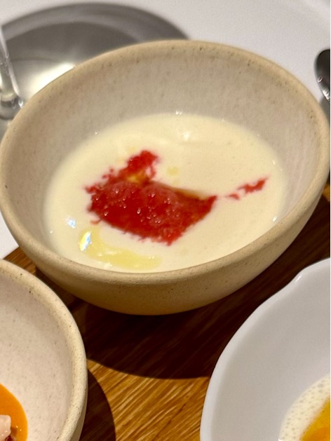 Carta de Restaurantes en Girona, Restaurant Els Tinars, Crema de almendra con granizado de tomate