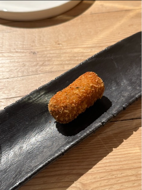 Carta de Restaurantes en Girona, Terram Restaurant, Croqueta de pollo asado y Gamba de Palamós (1u)