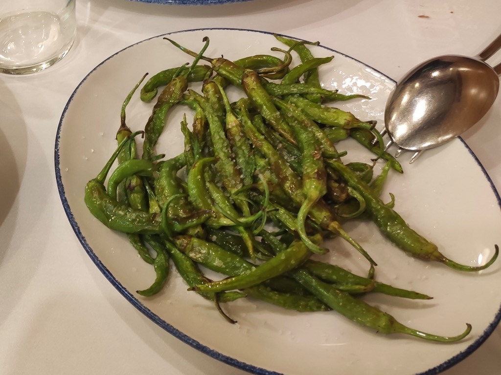 Carta de Restaurantes en Huarte, Asador -Zubiondo- Erretegia, Piparras