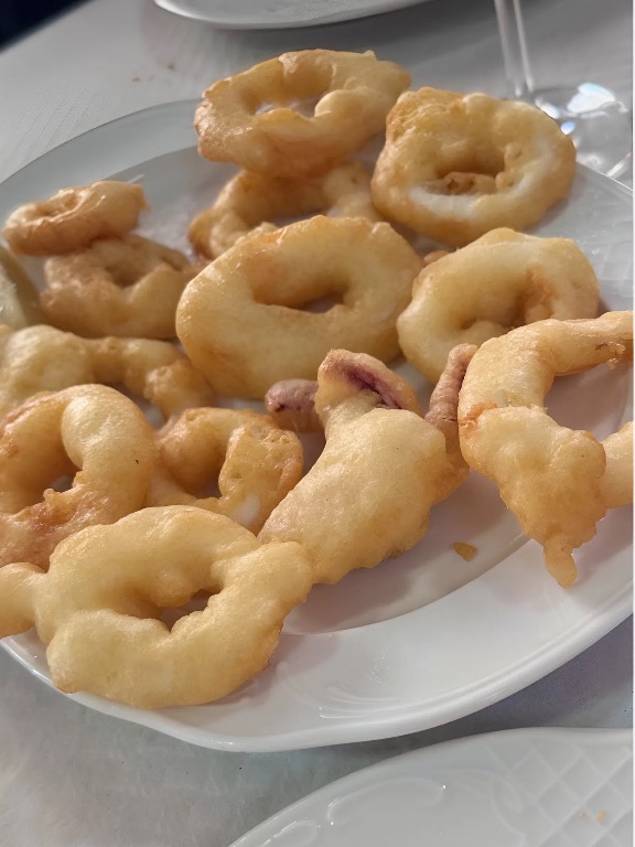 Carta de Restaurantes en La Rapita, Restaurant Casa Asmundo, Calamares a la Romana