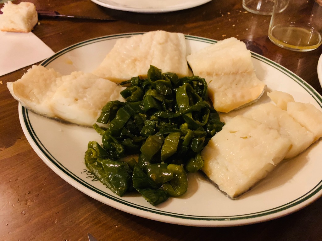Menu of Restaurants in Lekunberri, Sidrería TOKI-ALAI Sagardotegia, Tacos de bacalao con pimientos verdes