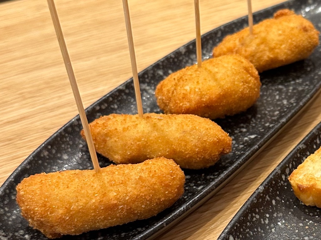 Carta de Restaurantes en Logroño, CASA RÍOS, Croquetas caseras de la abuela Lourdes (menu)