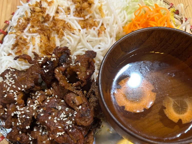 Menu of Restaurants in Madrid, Es Vietnam Restaurante, Bun cha