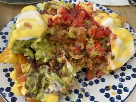 Carta de Restaurantes en Madrid, Frutas Prohibidas, Nachos definitivos