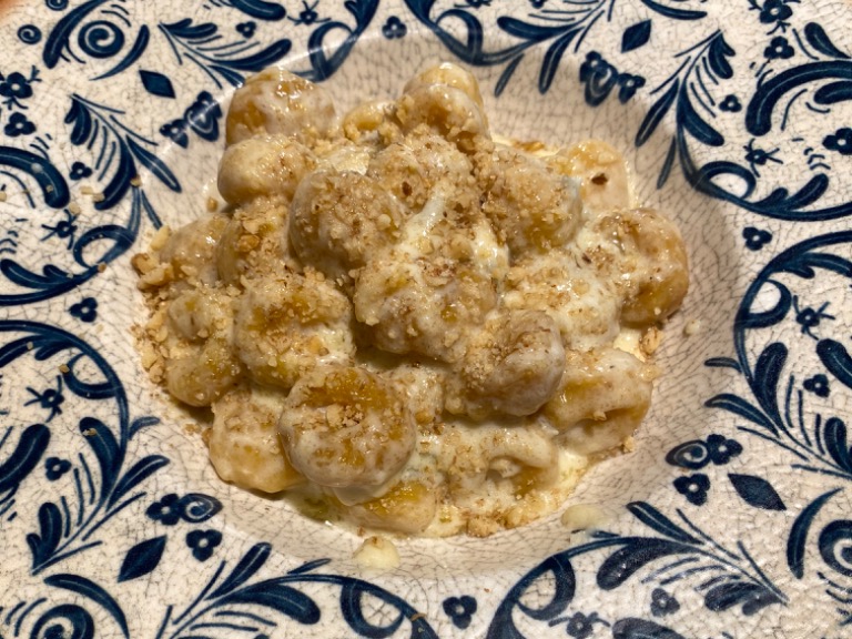 Carta de Restaurantes en Madrid, Il Posto | el sitio donde saborear Italia, Gnocchi noci e gorgonzola