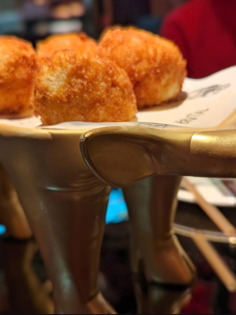 Carta de Restaurantes en Madrid, Inclán Brutal Bar, Croquetas brutales de jamón