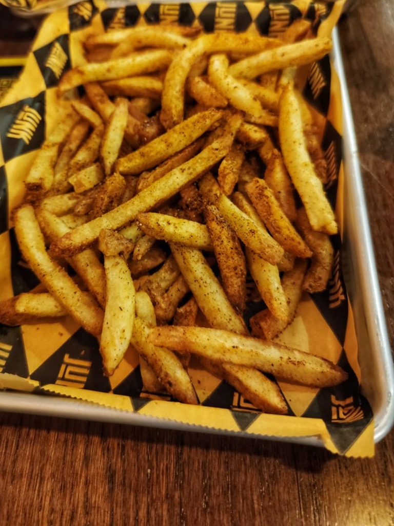 Carta de Restaurantes en Madrid, JUNK BURGER, Patata cajún