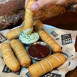 Carta de Restaurantes en Madrid, Mad Mad Vegan, Tequeños x 6