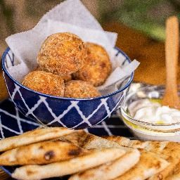 Menu of Restaurants in Madrid, Mandrake Greek Street Food, Croquetas de Calabaza, tzatziki y pan pita