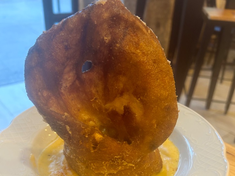 Gastronomy recommendation in Madrid: Oreja cuchifrita