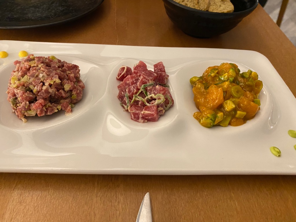 Menu of Restaurants in Málaga, Restaurante Japonés - FIDEO RAMEN, Trío de tartar