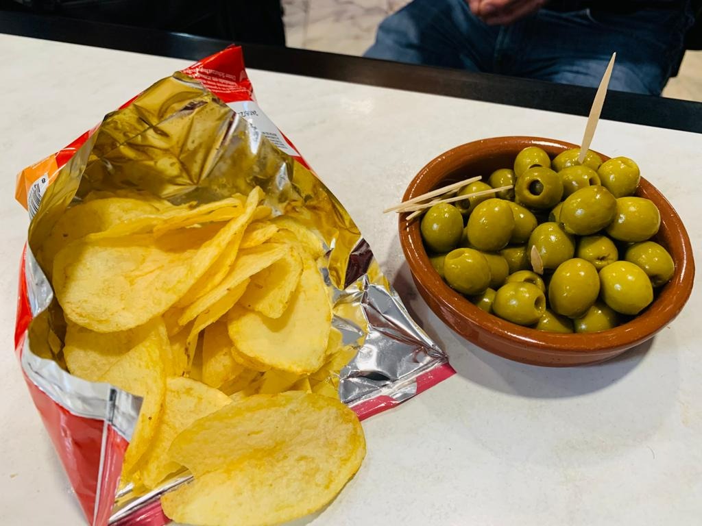Menu of Restaurants in Mieres del Camín, Cafetería L'Artesa, Tapa gratis