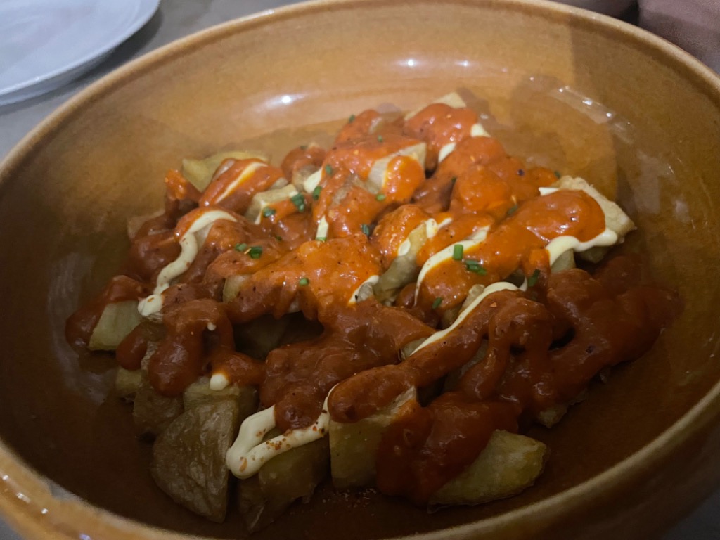 Menu of Restaurants in Montblanc, Cúmul, Patatas bravas