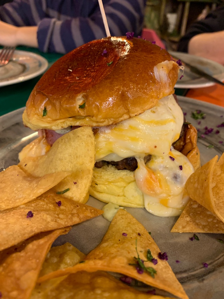 Carta de Restaurantes en Murcia, La SuFrida, Hamburguesa chilindrona