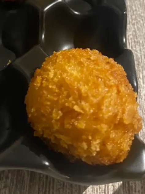 Carta de Restaurantes en Murcia, Vacania Burger, Croqueta de queso de cabra y cebolla caramelizada