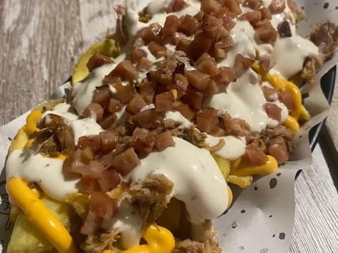 Gastronomy recommendation in Murcia: Patatas pork