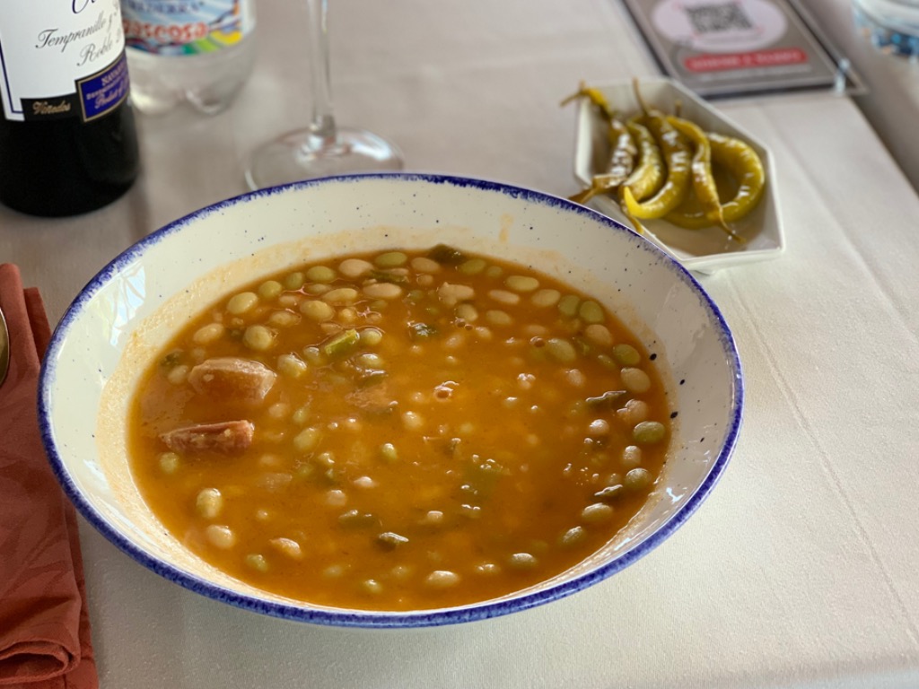 Carta de Restaurantes en Murieta, Restaurante Hostal Etayo, Pochas con guindillas