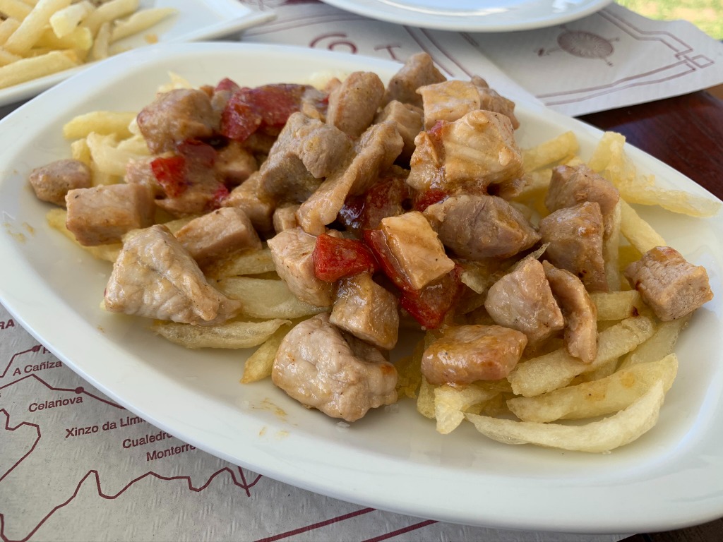 Carta de Restaurantes en O Vicedo, La Bodeguita del Puerto, Raxo