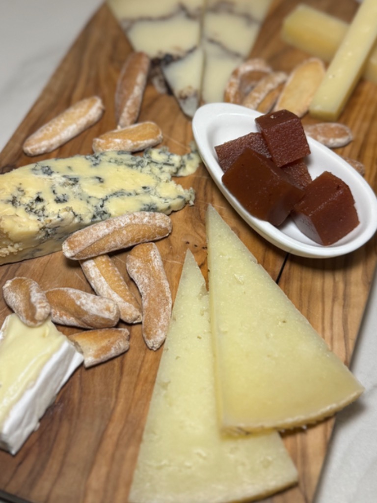 Carta de Restaurantes en Oliva, Wine & Tapas, Tabla de quesos