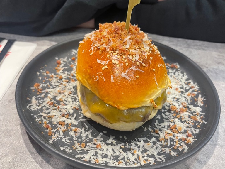 Carta de Restaurantes en Oviedo, A toda mesa, Hamburguesa Amnesia