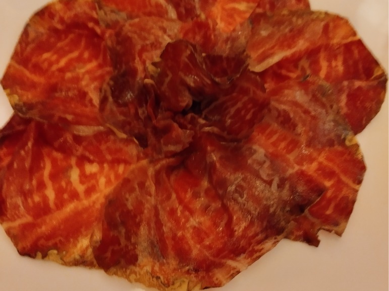 Recomendación gastronómica de Oviedo: Cecina de Wagyu
