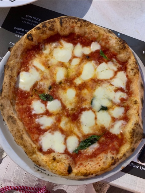 Carta de Pizzerías en Palma de Mallorca, L'Artista Pizzeria Napoletana, La Regina Margherita