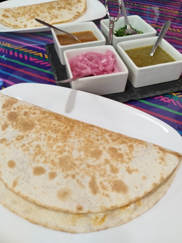 Menu of Restaurants in Pamplona, Antojitos el grillo, Quesadillas al pastor