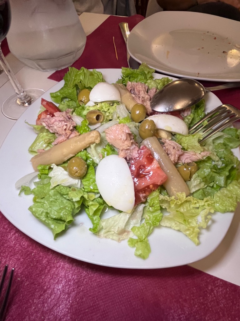 Menu of Restaurants in Pamplona, Askartza, Ensalada mixta