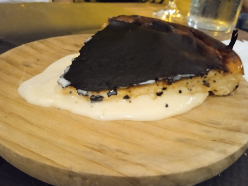 Carta de Restaurantes en Pamplona, Bar Avenida, Tarta de queso