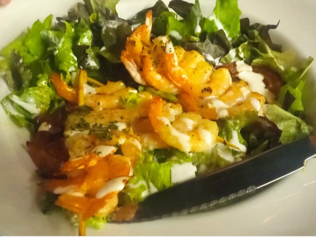 Carta de Restaurantes en Pamplona, Bar Plazaola, Ensalada de langostinos