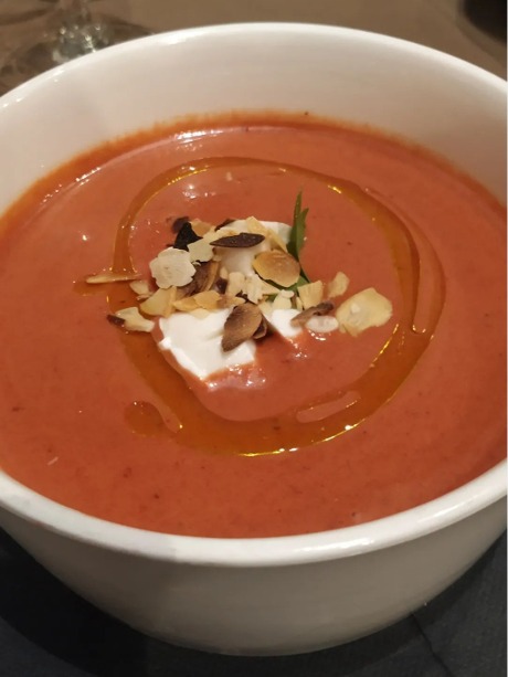 Carta de Restaurantes en Pamplona, Bar Restaurante Artwohl, Gazpacho andaluz con toque de sandía