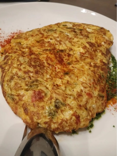 Carta de Restaurantes en Pamplona, Bar Restaurante Artwohl, Tortilla de bacalao