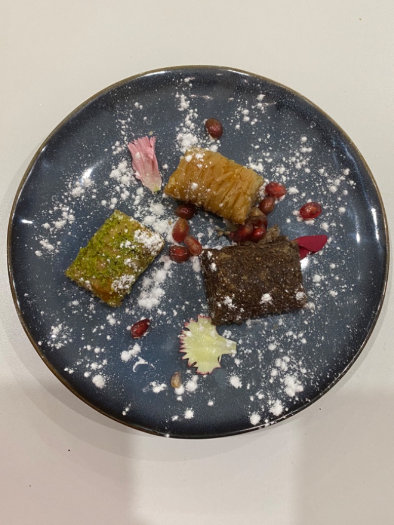 Carta de Restaurantes en Pamplona, Bar restaurante Sésamo, Baklava