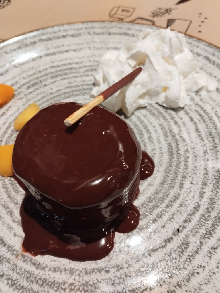 Carta de Restaurantes en Pamplona, Cervecería La Quinta, Coulant de chocolate