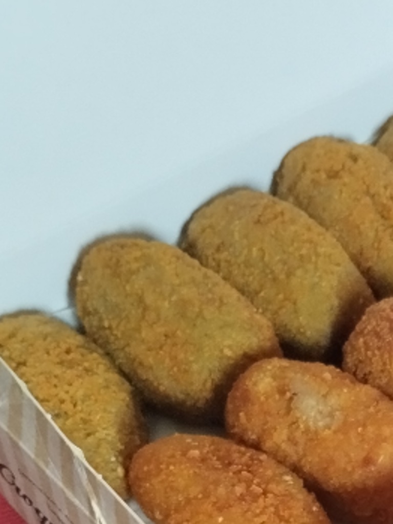 Carta de Restaurantes en Pamplona, CroquetArte Pamplona, Croqueta de espinacas con queso de cabra y nueces